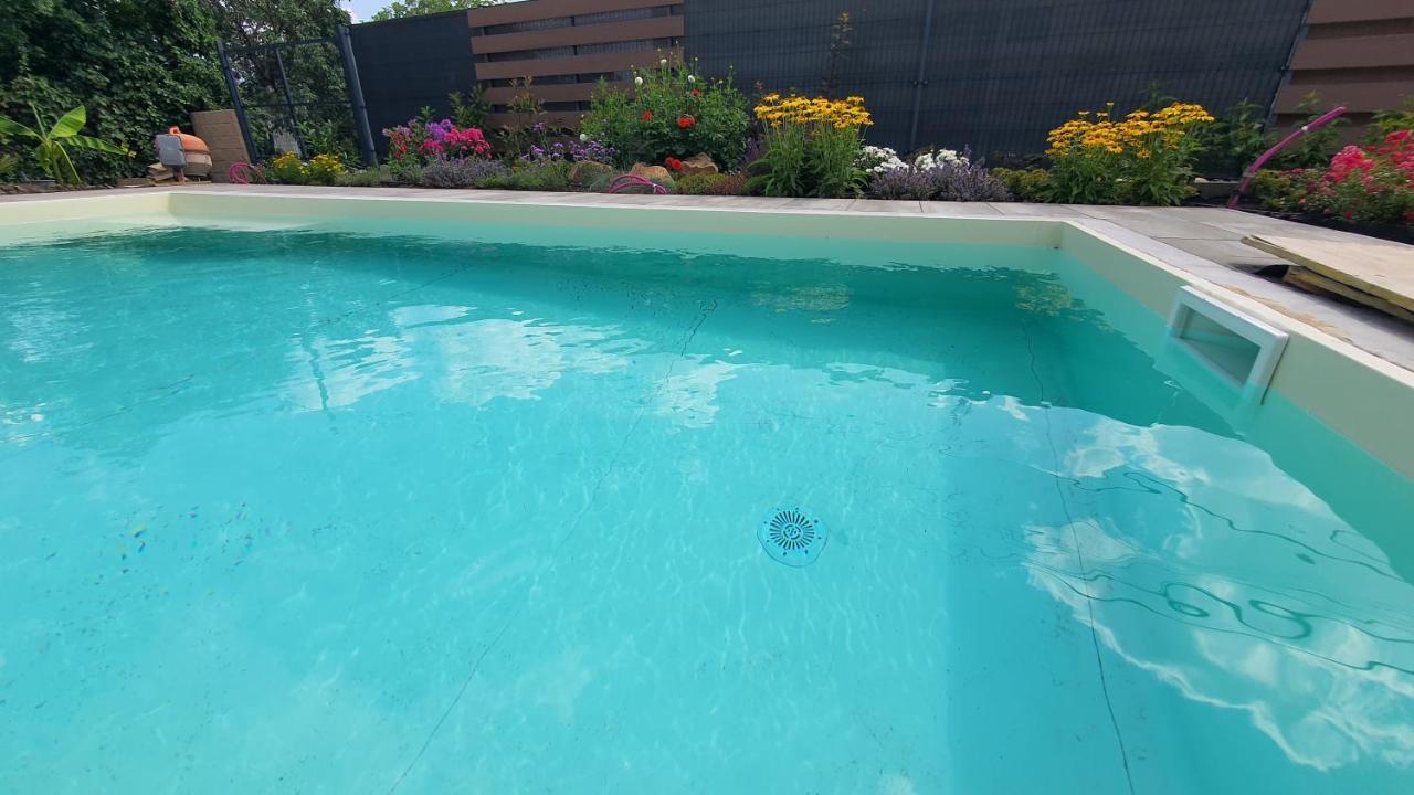 Velence Lakeside Pool House エクステリア 写真
