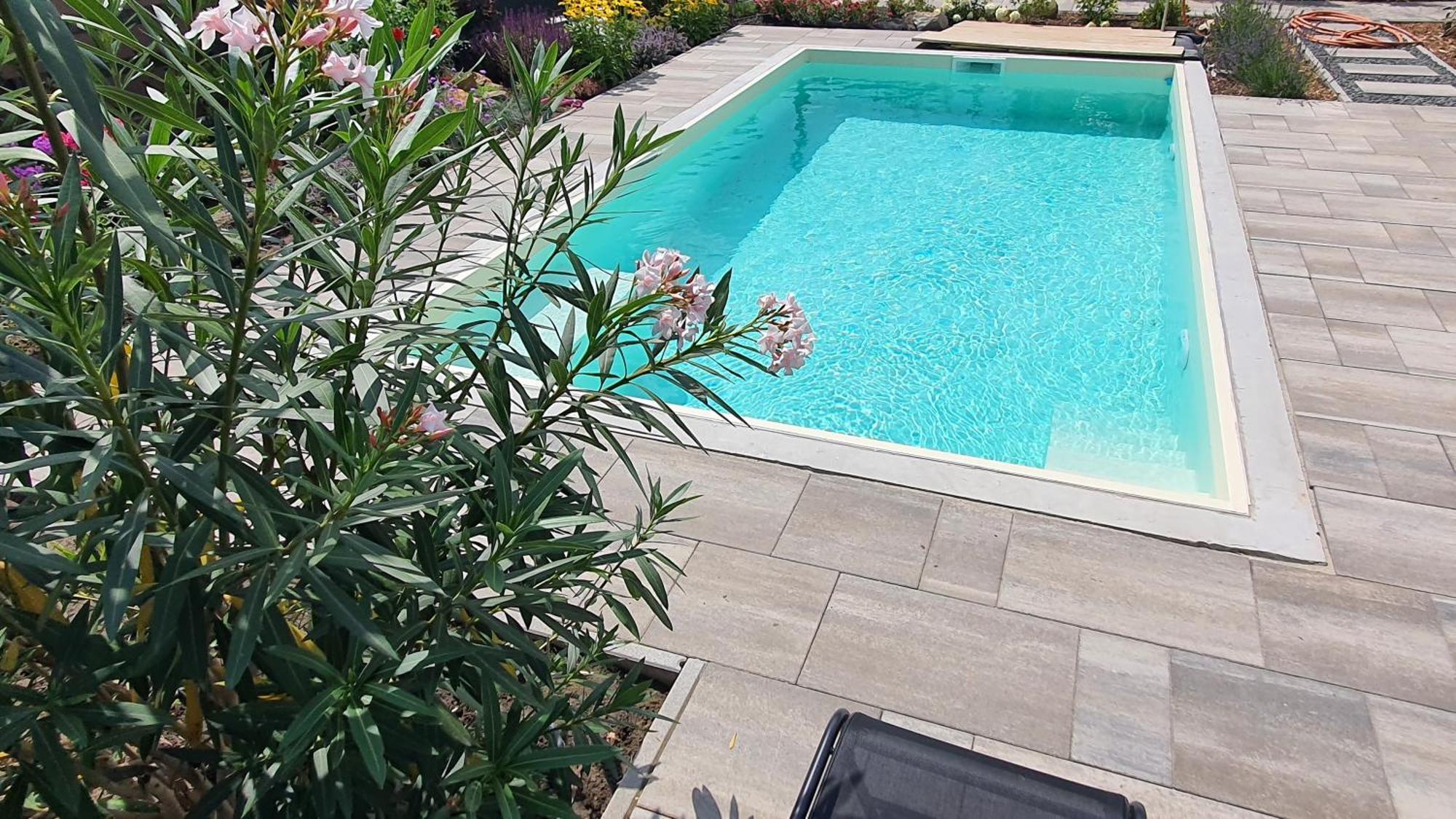 Velence Lakeside Pool House エクステリア 写真